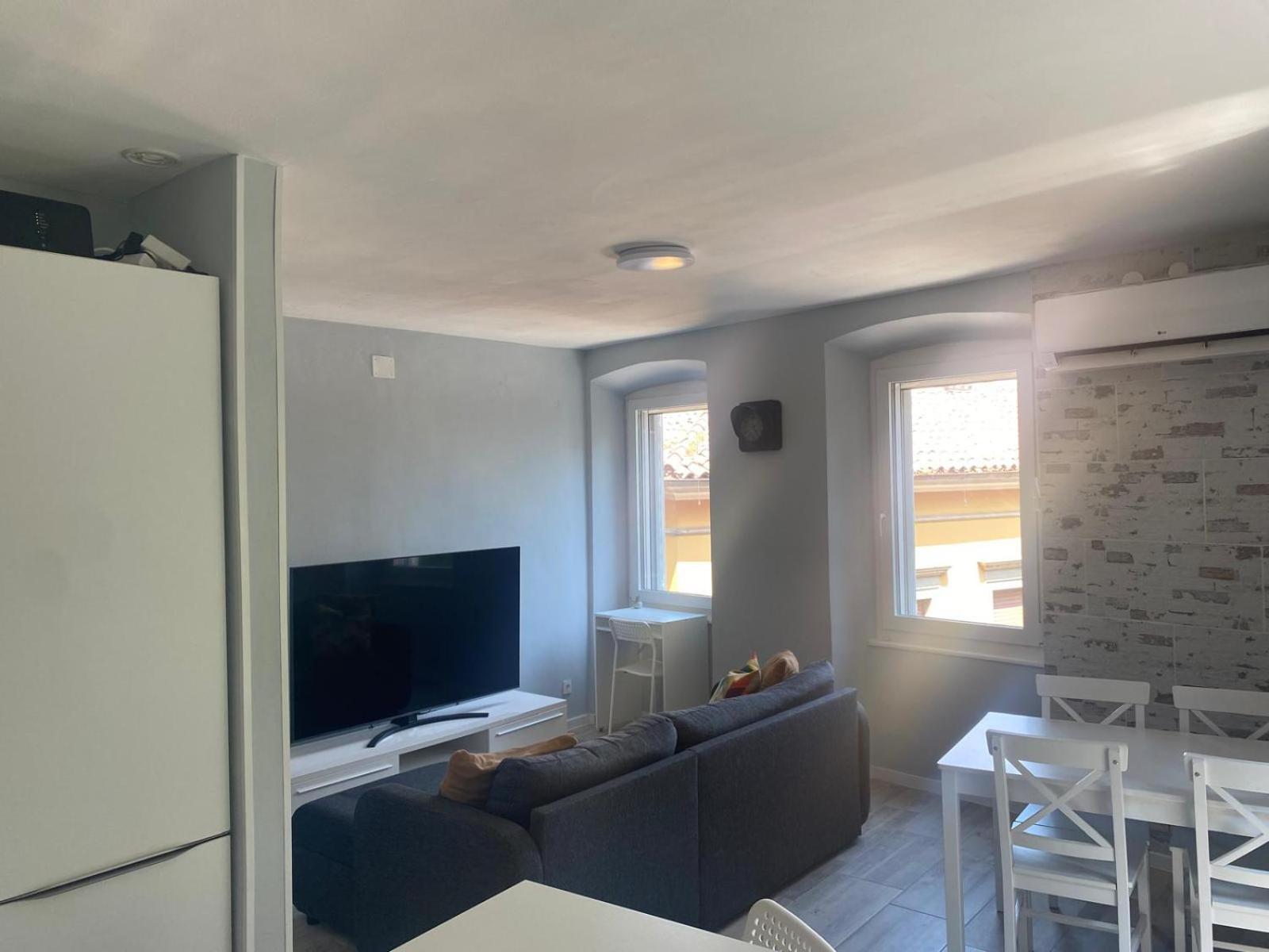 Apartment Stan Rr *
